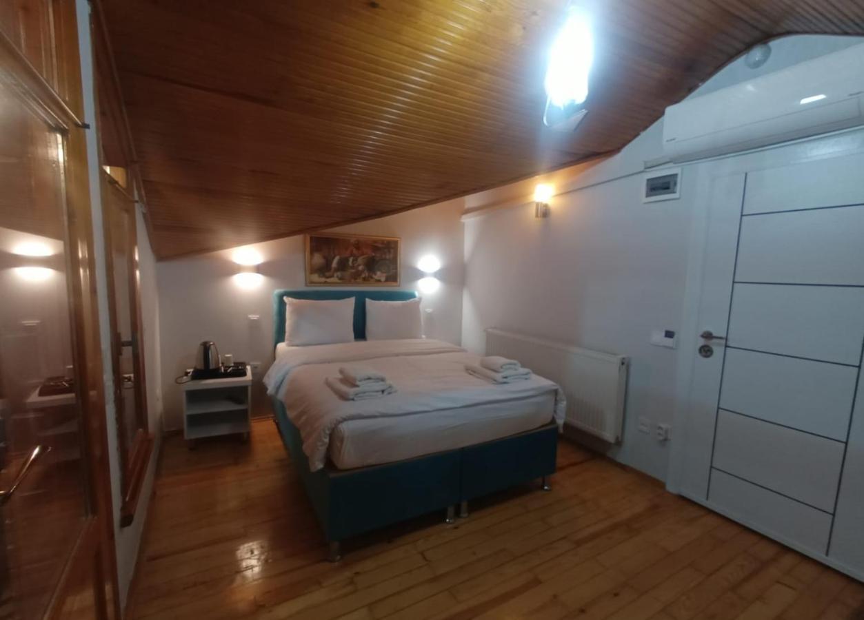 Buyukada Cinar (adults Only) 2* Адалар